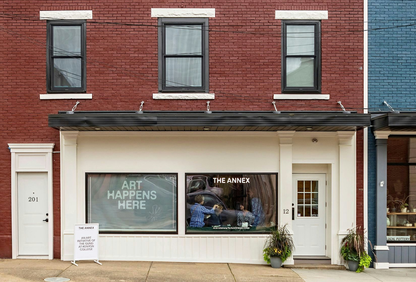 Picture of the storefront of The Annex