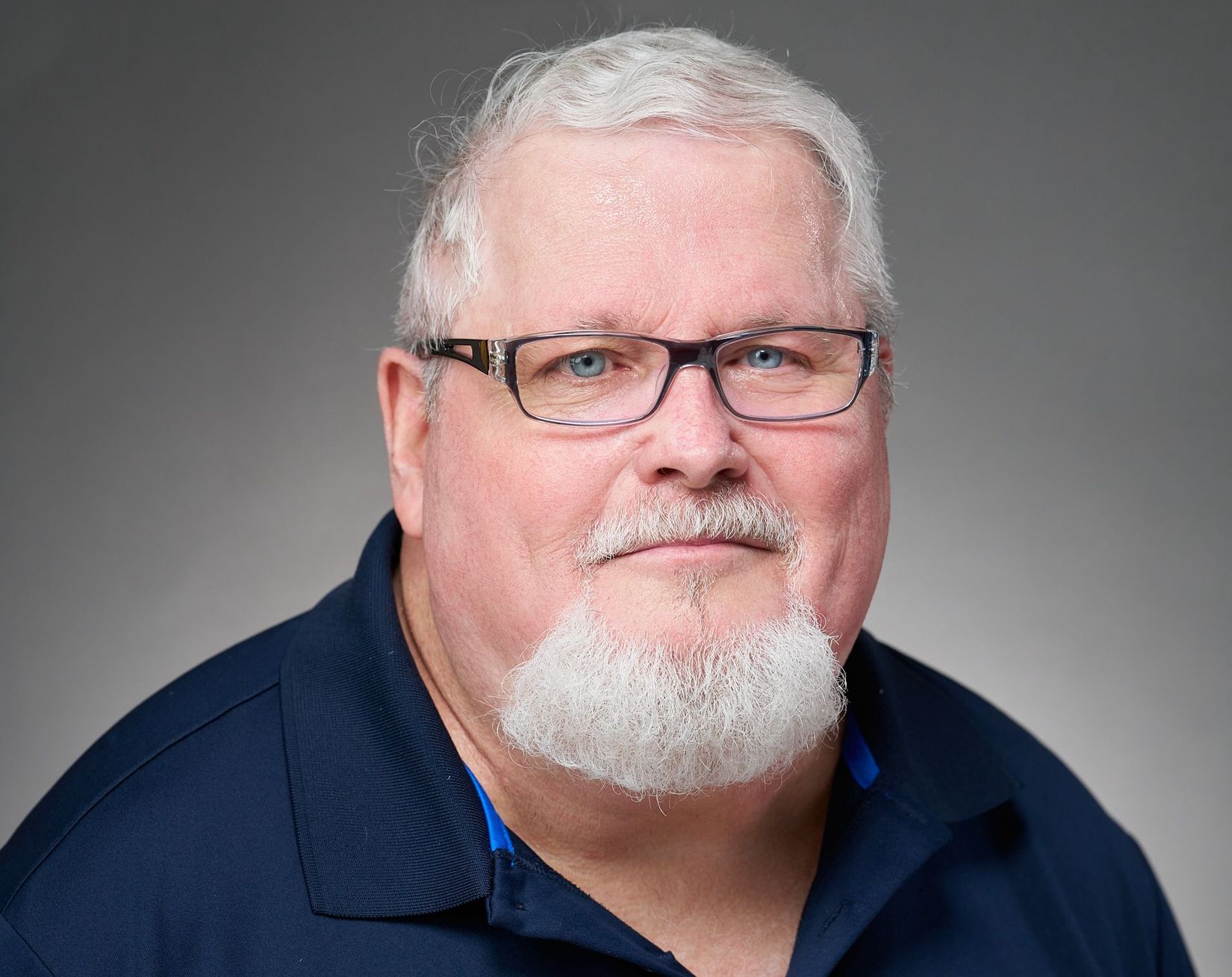 Kenyon 2026-0819 Swingley Headshot0014.jpg