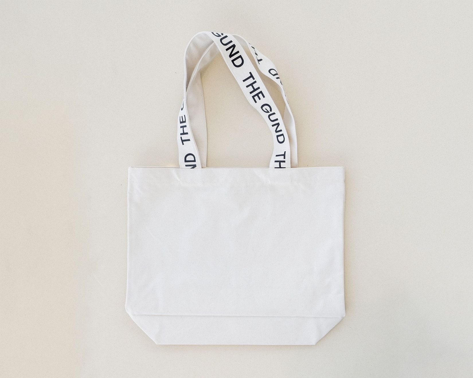 Tote (back).jpg